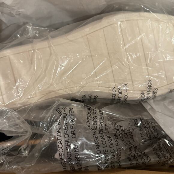 Vince Grey Suede Farran Slip-On Sneaker Men’s 11.5 NWB - Picture 11 of 11